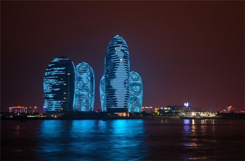 汇客町烤肉拌饭加盟店好不好运营，汇客町烤肉拌饭品牌的发展前景怎么样